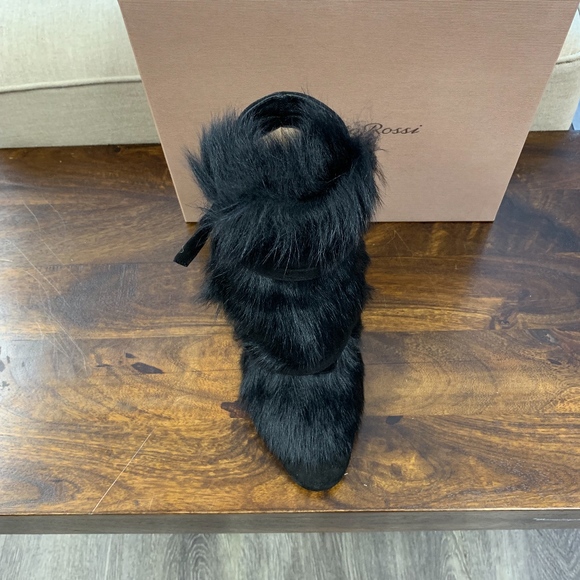 Gianvito Rossi Black Moritz Shearling Suede Boots - Picture 3 of 8